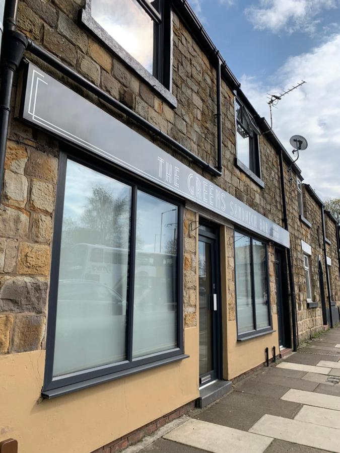 The Greens Apartment Farnworth エクステリア 写真