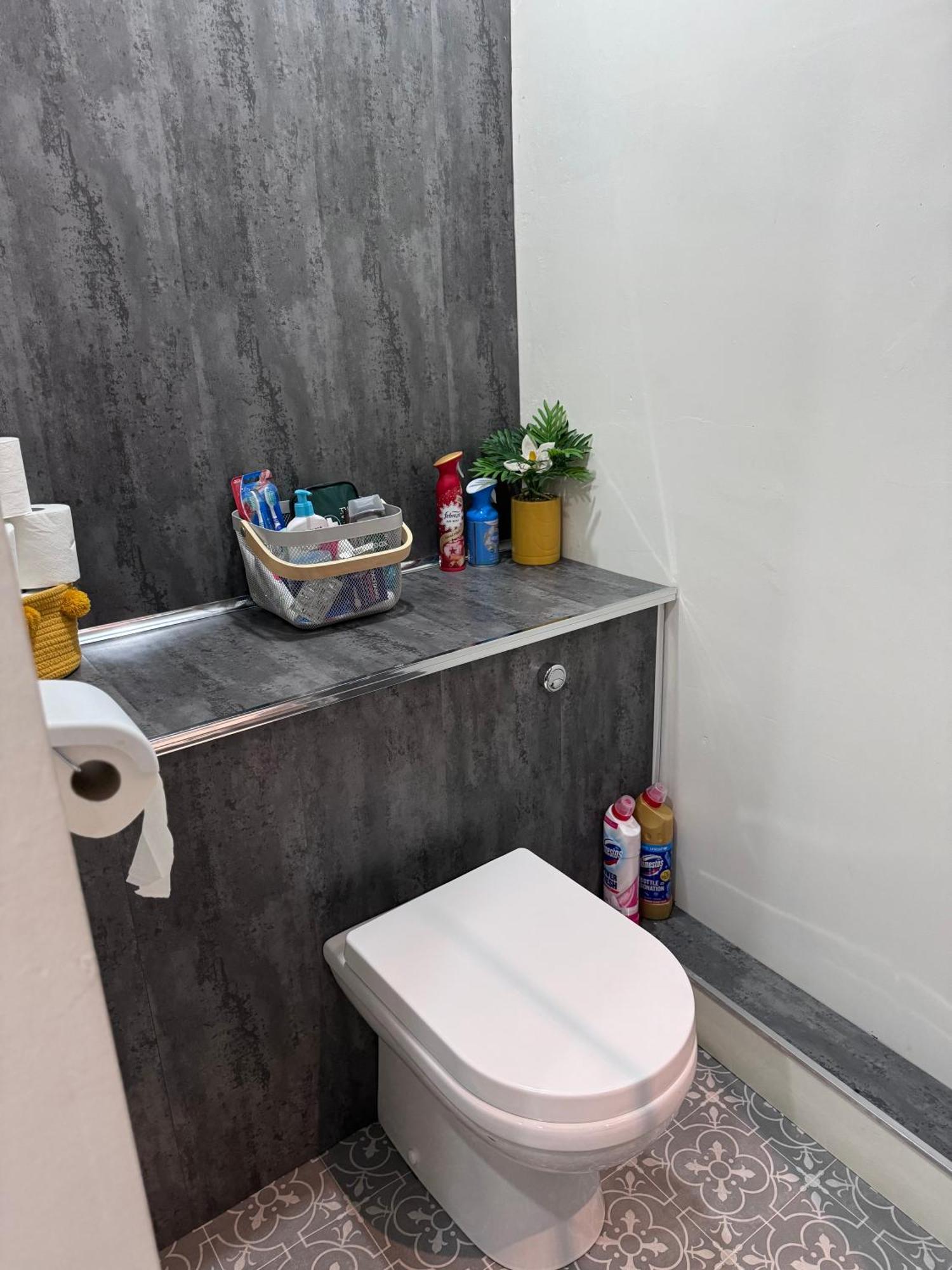 The Greens Apartment Farnworth エクステリア 写真